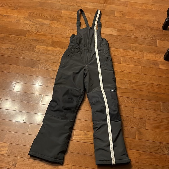 LANDS’ END KIDS SQUALL WATERPROOF INSULATED IRON KNEE SNOW BIBS-CADET GREY-16 - Picture 7 of 16